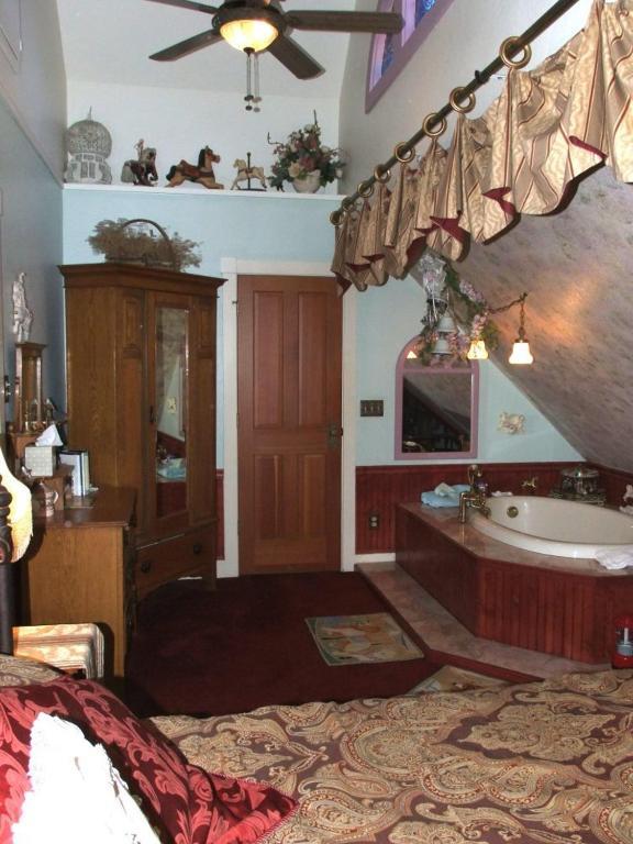 San Andreas Robin'S Nest Bed & Breakfast חדר תמונה